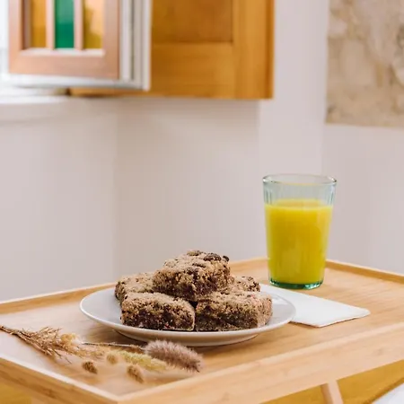 Casa Da Tia Zezinha By Rnvillage Апартаменты Сесимбра